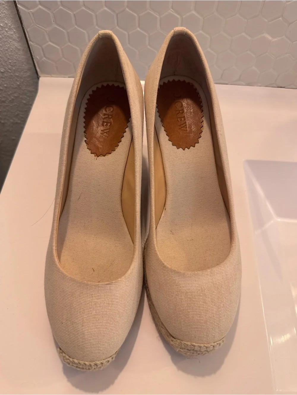 NEW J. Crew Womens Canvas Espadrille Wedge Pumps in Beige Color Size 8 Classic